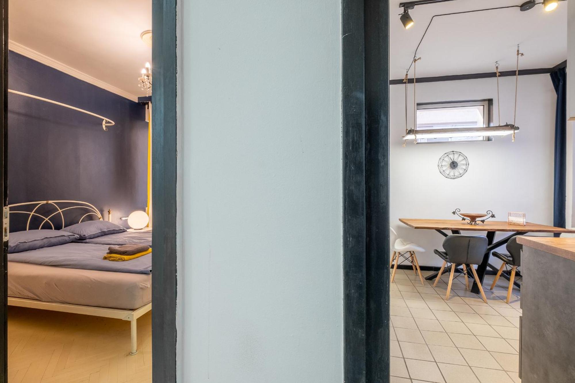 Modern , Spacious 2Br Apartment In Top Center Sofia Exteriör bild