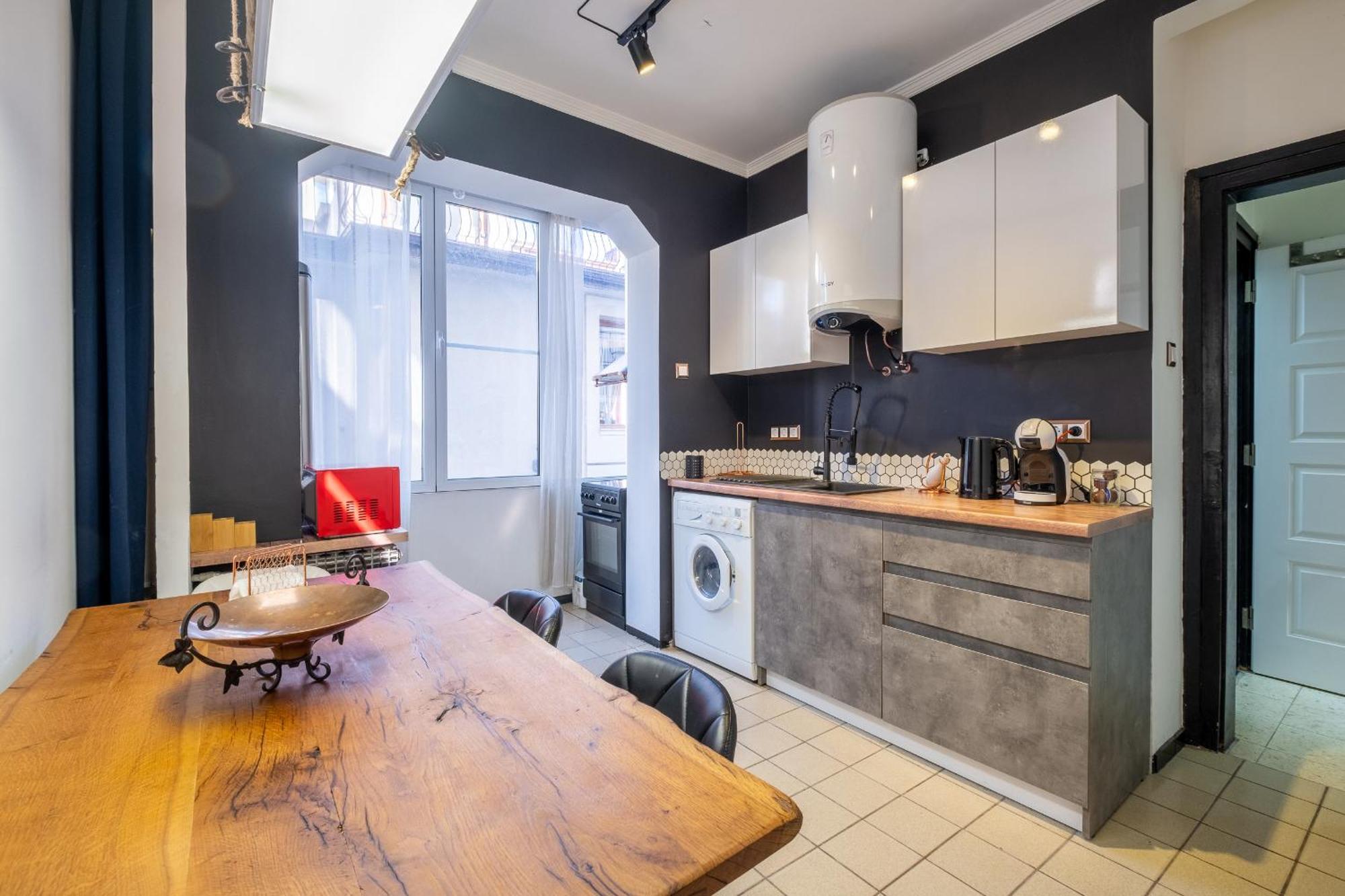 Modern , Spacious 2Br Apartment In Top Center Sofia Exteriör bild